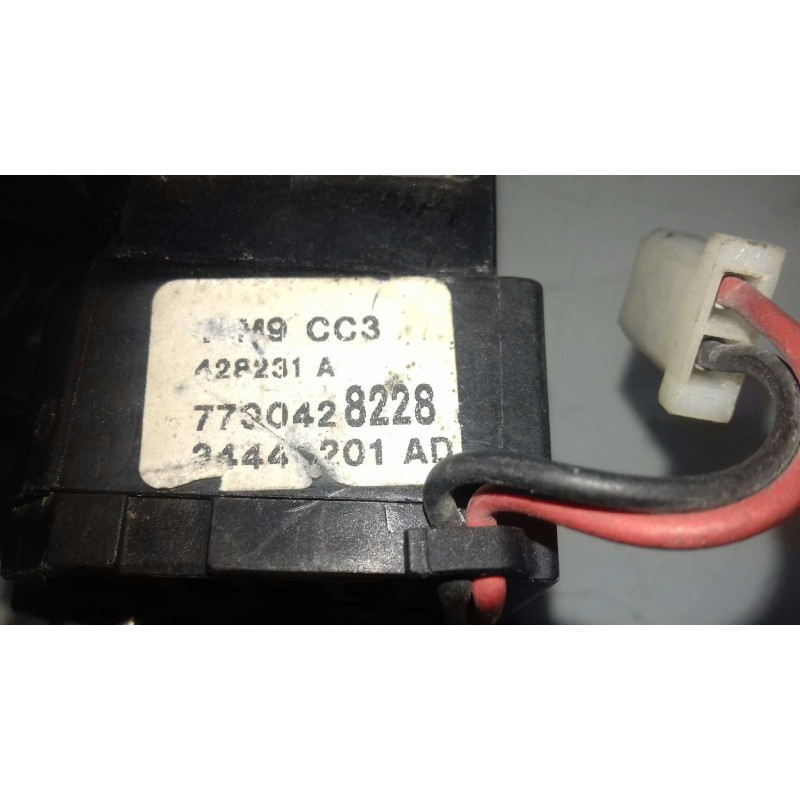 Recambio de mando luces para renault megane i berlina hatchback (ba0) 1.9 d rn referencia OEM IAM 7700428228   Recambio de mando luces para renault megane i berlina hatchback (ba0) 1.9 d rn referencia OEM IAM 7700428228