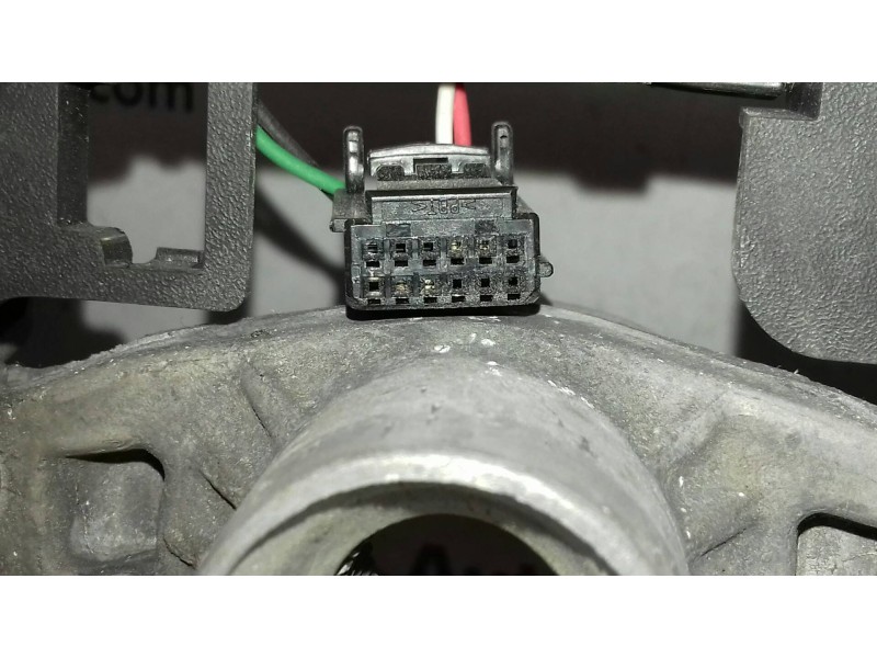 Recambio de volante para renault laguna iii limited referencia OEM IAM 484300001R 6074103B CON MANDOS