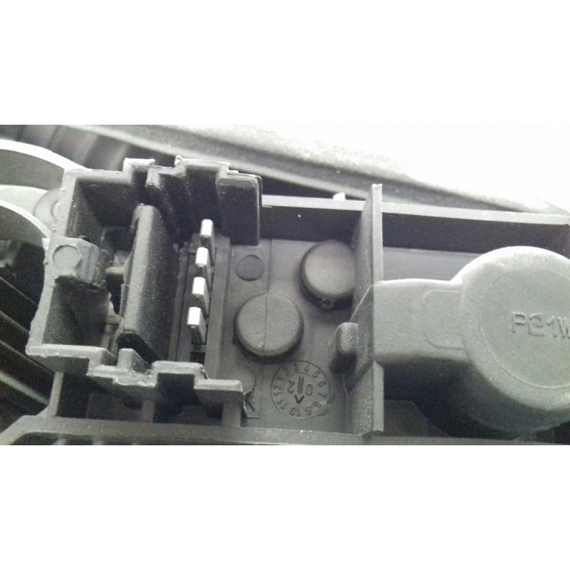 Recambio de piloto trasero derecho interior para renault laguna ii (bg0) authentique referencia OEM IAM 8200002476  INT