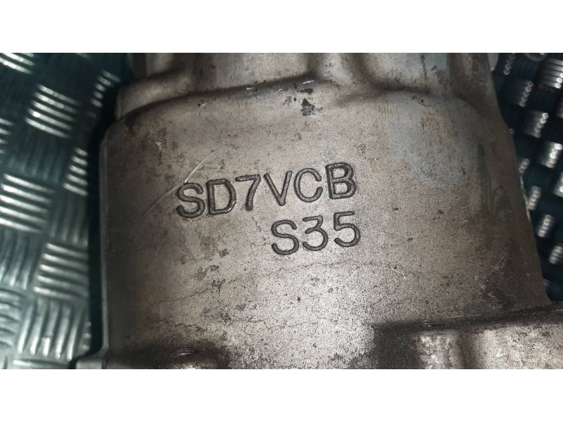 Recambio de compresor aire acondicionado para skoda octavia berlina (1u2) ambiente referencia OEM IAM 1J0820803K SD7V16 SANDEN