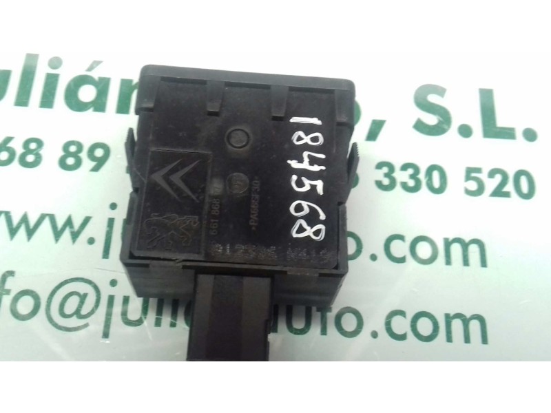 Recambio de interruptor para citroen c3 attraction referencia OEM IAM 9666186877  FAROS
