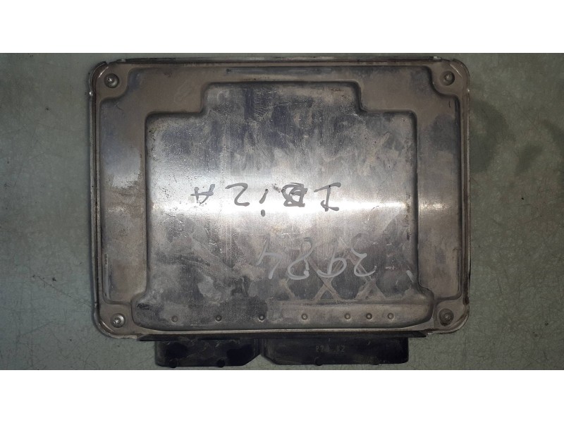 Recambio de centralita motor uce para seat ibiza (6l1) reference referencia OEM IAM 0281012276  038906019