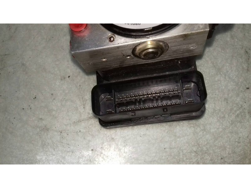 Recambio de abs para citroen c5 berlina attraction referencia OEM IAM 9657061080 10020601894 10096011473