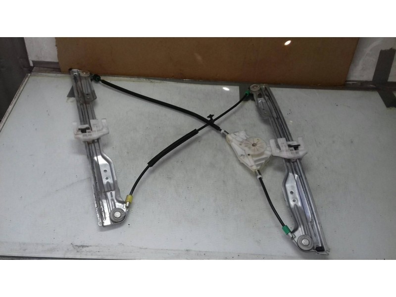 Recambio de elevalunas delantero derecho para citroen c5 berlina attraction referencia OEM IAM 9648486380  ELECTRICO
