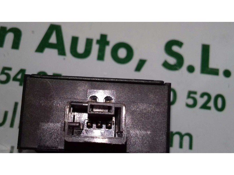 Recambio de interruptor para citroen c4 berlina exclusive referencia OEM IAM 96384422XT 96366692XT FAROS