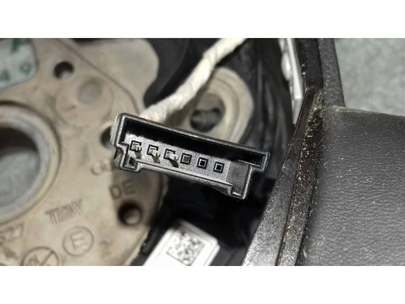 Recambio de volante para audi a4 berlina (8e) 2.0 tdi 16v (103kw) referencia OEM IAM 8P0419091BG 62002000B 