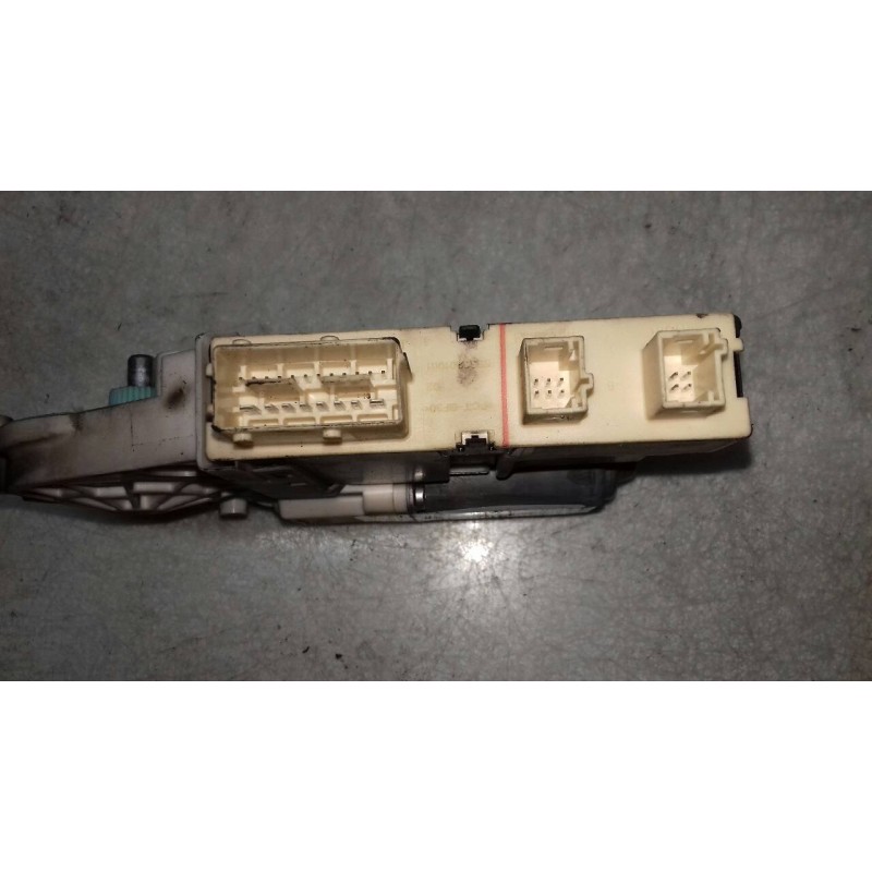 Recambio de motor elevalunas delantero derecho para citroen c5 berlina attraction referencia OEM IAM 996394101 997834102 7746005
