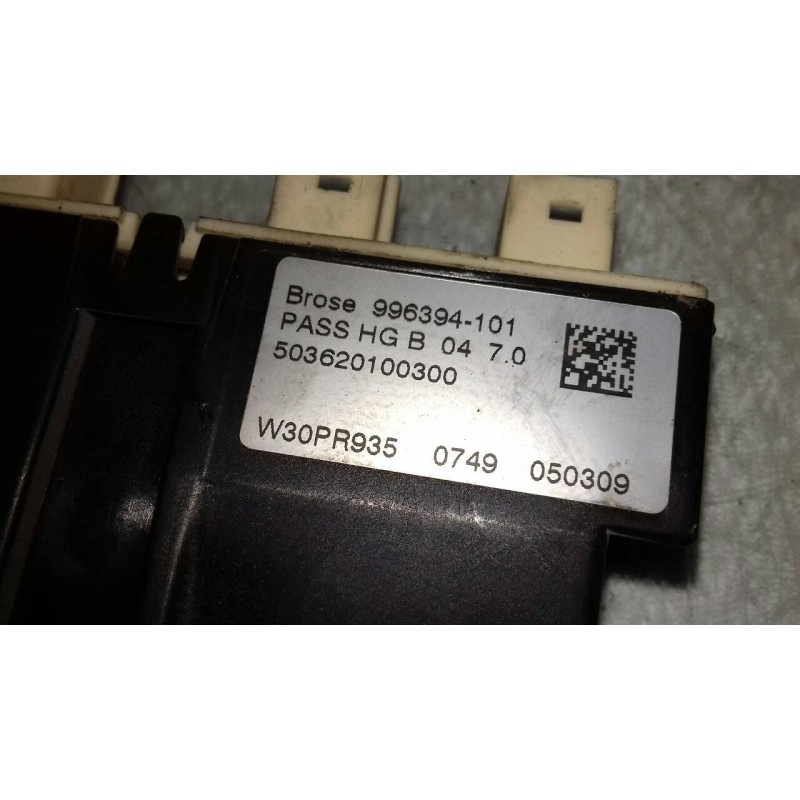 Recambio de motor elevalunas delantero derecho para citroen c5 berlina attraction referencia OEM IAM 996394101 997834102 7746005