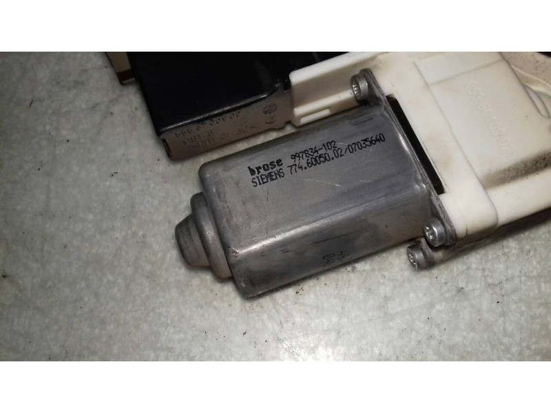 Recambio de motor elevalunas delantero derecho para citroen c5 berlina attraction referencia OEM IAM 996394101 997834102 7746005