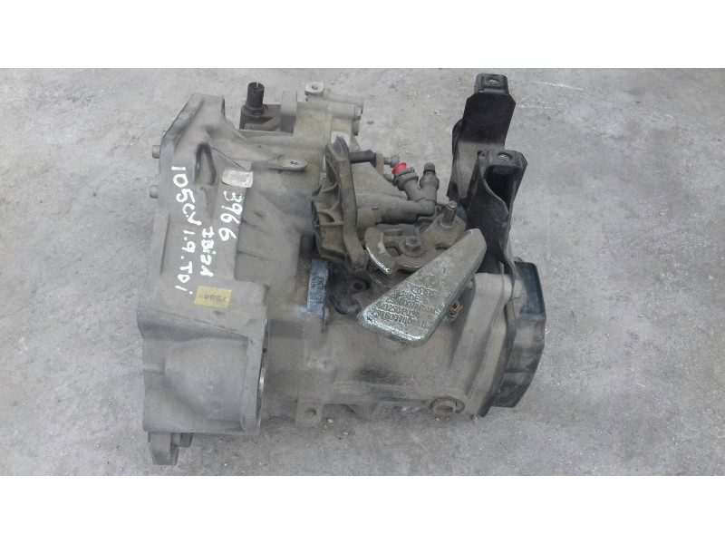 Recambio de caja cambios para seat ibiza (6j5) sport referencia OEM IAM LBQ  5 VELOCIDADES