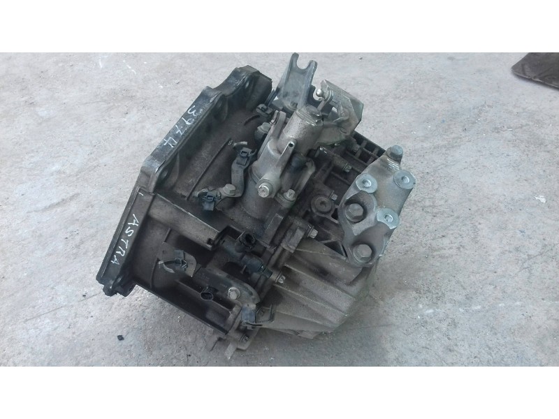 Recambio de caja cambios para opel astra j lim. cosmo referencia OEM IAM 55353509  6 VELOCIDADES