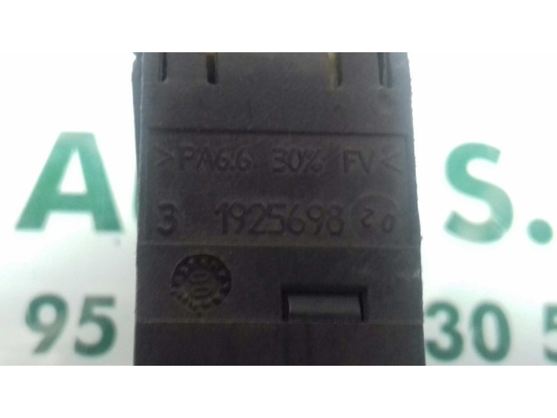 Recambio de interruptor para peugeot 406 berlina (s1/s2) srdt referencia OEM IAM 1925698  FAROS