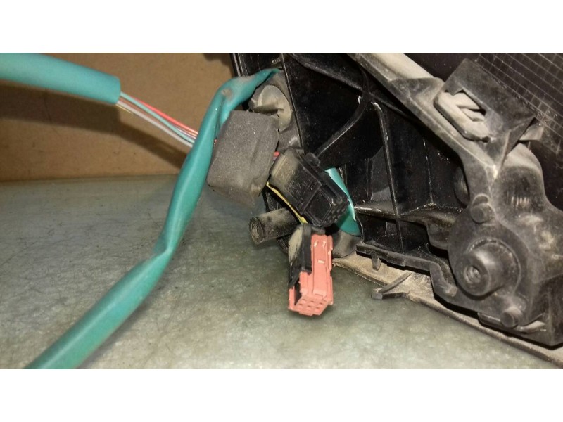 Recambio de retrovisor izquierdo para citroen c5 berlina attraction referencia OEM IAM 12283040 12283510 ELECTRICO