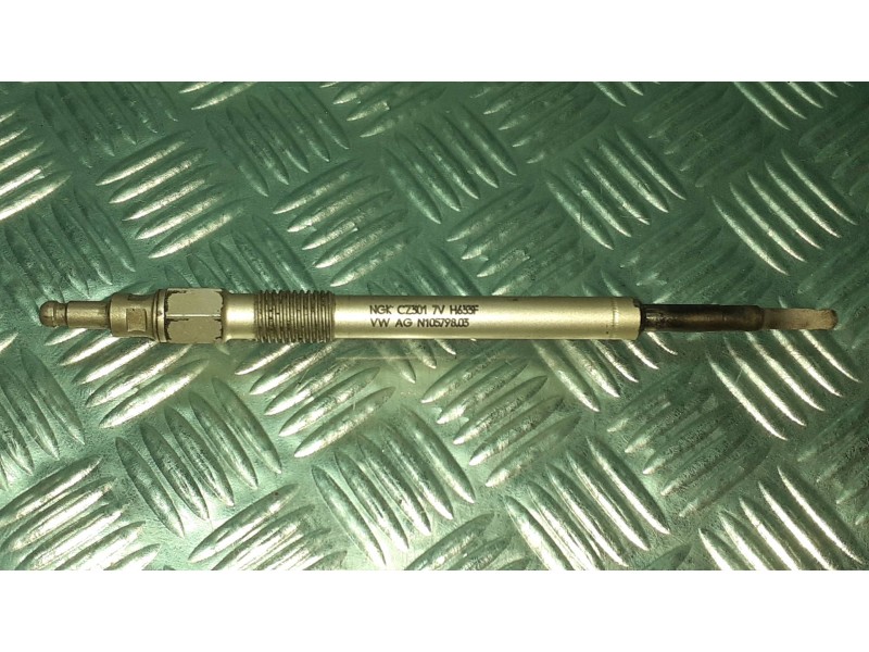 Recambio de calentadores para audi a4 avant (8e) 2.0 tdi referencia OEM IAM N10579803  