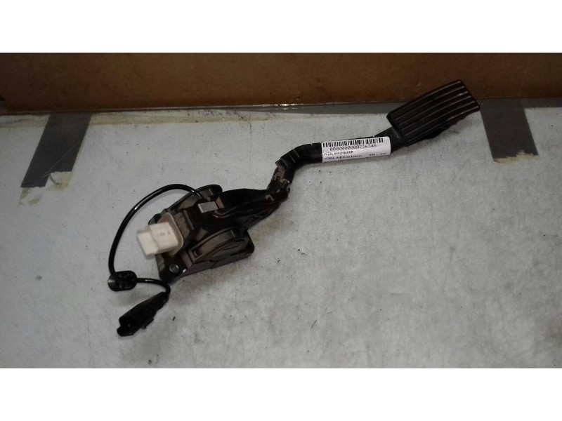 Recambio de pedal acelerador para citroen c5 berlina attraction referencia OEM IAM 9650341780 F00C3E2429 BOSCH
