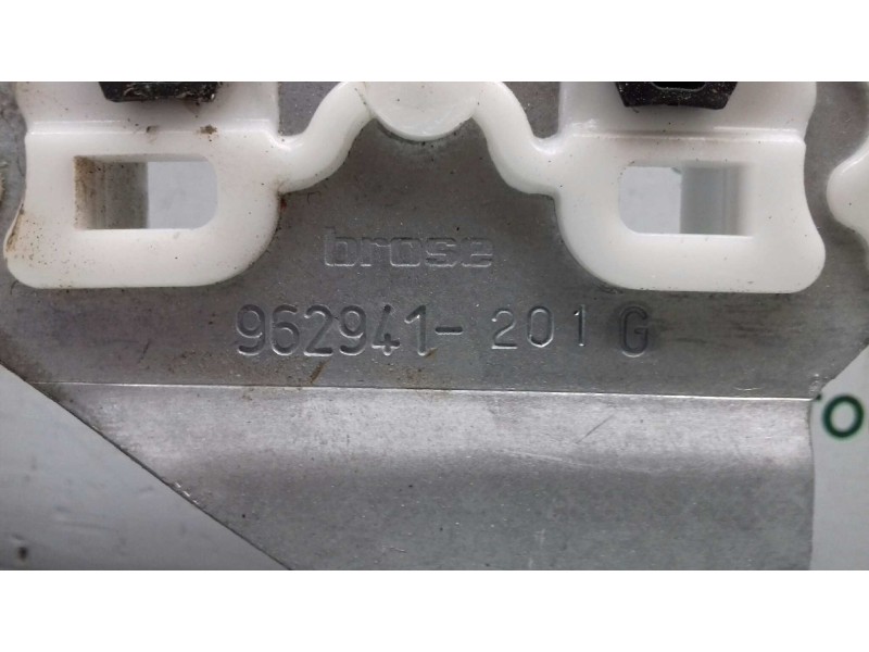 Recambio de elevalunas delantero derecho para peugeot 5008 access referencia OEM IAM 9682808880 912250A104 ELECTRICO