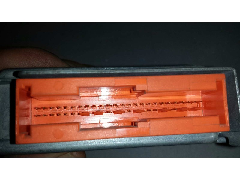Recambio de centralita airbag para renault megane i coupe fase 2 (da..) 1.4 16 v dynamique referencia OEM IAM 550629400 77004300