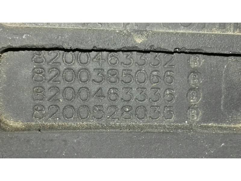 Recambio de volante para renault twingo authentique referencia OEM IAM 8200463332 8200385066 GOMA