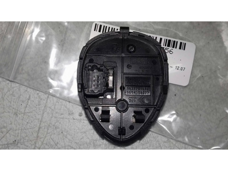 Recambio de interruptor para citroen c5 berlina attraction referencia OEM IAM 9633261277 9654308177 REGULACION SUSPENSION