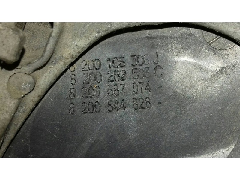 Recambio de volante para renault megane ii berlina 5p dynamique referencia OEM IAM 8200106306J 8200282593C GOMA