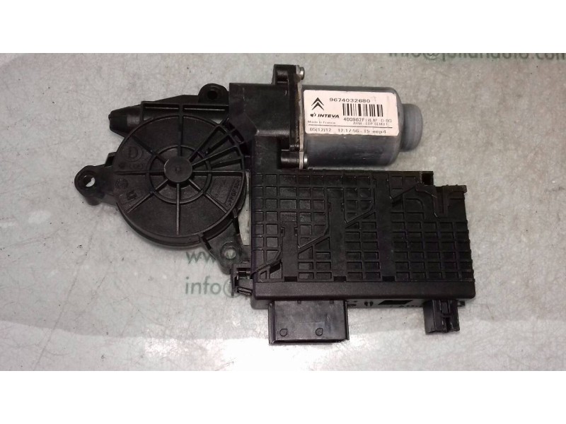 Recambio de motor elevalunas delantero derecho para citroen c4 picasso exclusive referencia OEM IAM 9674032680 400962F 
