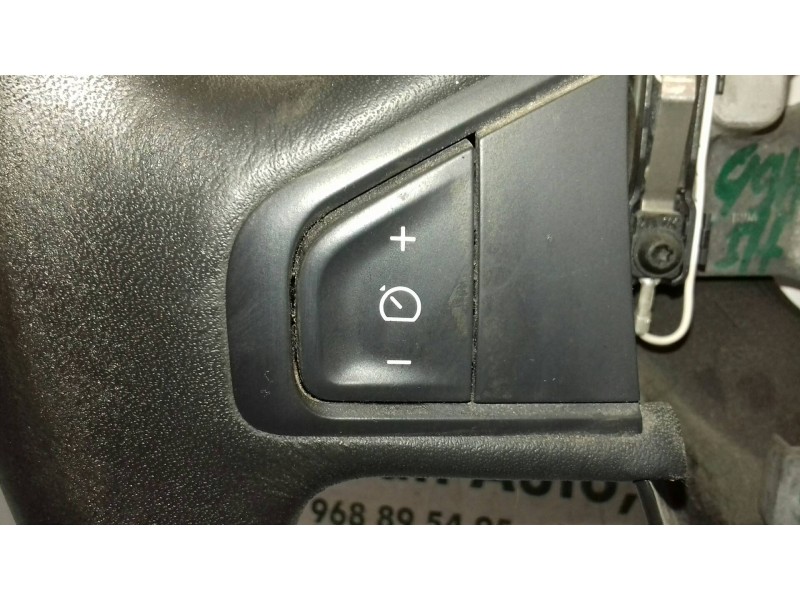 Recambio de volante para renault megane iii berlina 5 p dynamique referencia OEM IAM 609581499 60958141 PIEL