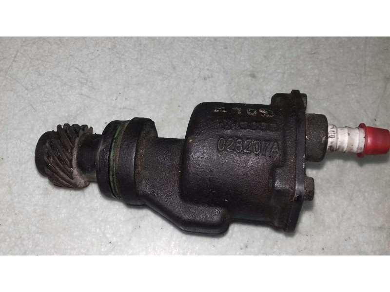 Recambio de depresor freno / bomba vacio para volkswagen golf iii berlina (1h1) gt special referencia OEM IAM 028207A  