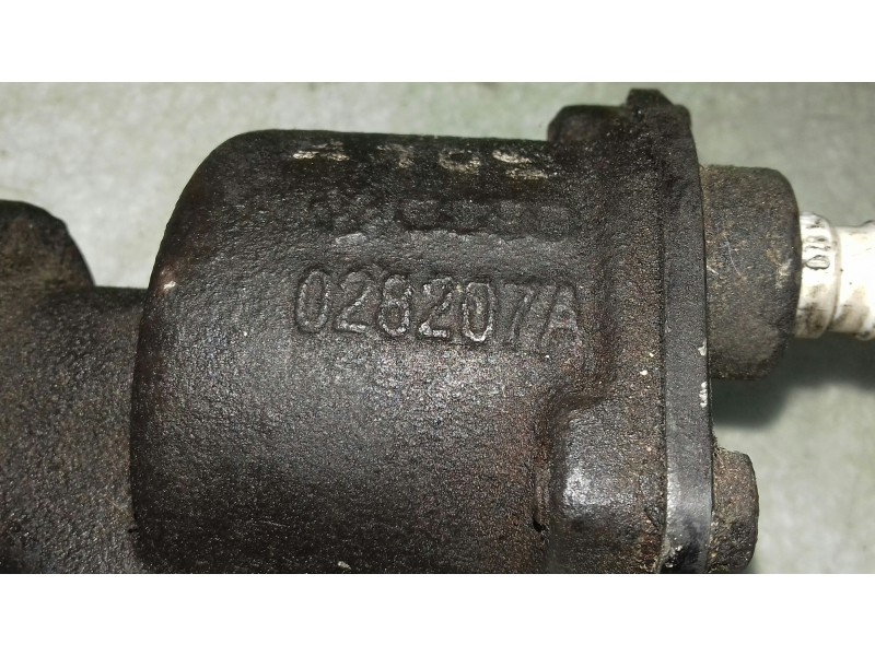 Recambio de depresor freno / bomba vacio para volkswagen golf iii berlina (1h1) gt special referencia OEM IAM 028207A  