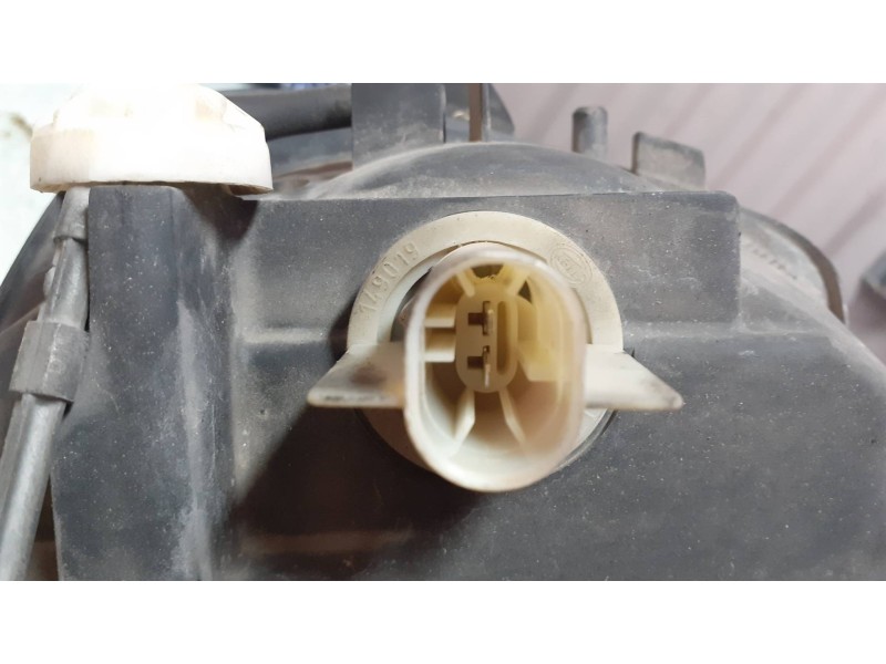 Recambio de faro derecho para opel astra g berlina club referencia OEM IAM 90520878RH  