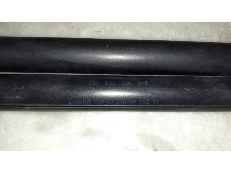 Recambio de amortiguadores maletero / porton para skoda octavia berlina (1z3) ambition referencia OEM IAM 1Z582755001S  0390N