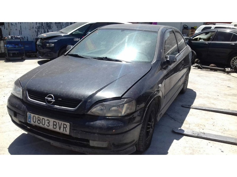 opel astra g berlina del año 2002