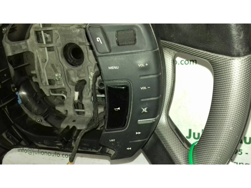 Recambio de volante para citroen c5 berlina millenium referencia OEM IAM 608004900 909435700 PIEL