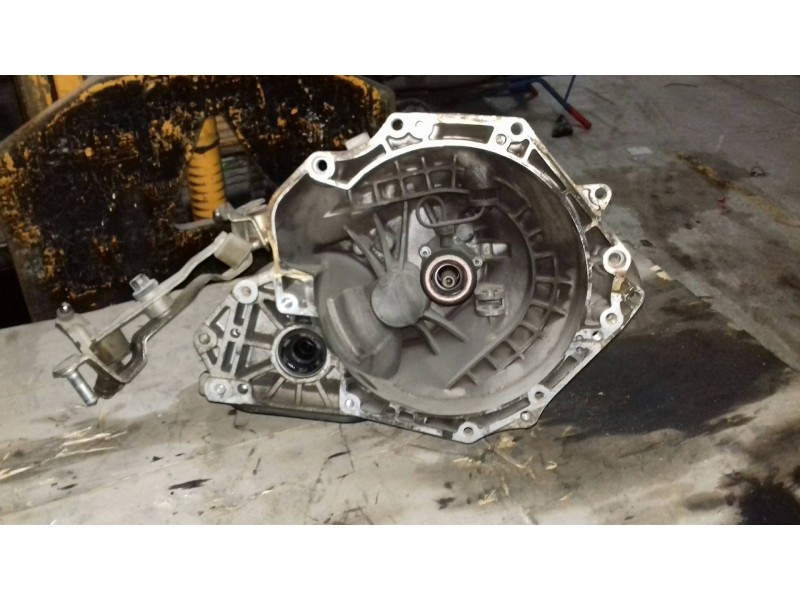 Recambio de caja cambios para opel tigra twin top cosmo referencia OEM IAM   