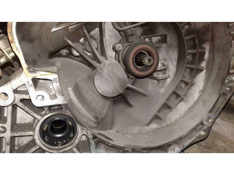 Recambio de caja cambios para opel tigra twin top cosmo referencia OEM IAM   