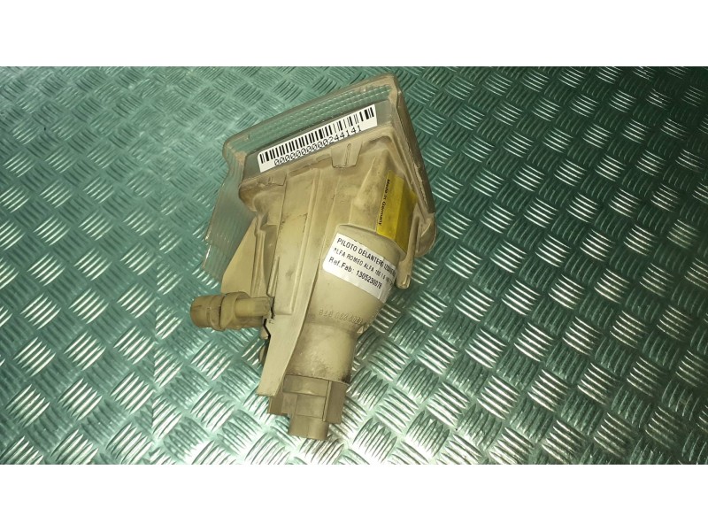Recambio de piloto delantero izquierdo para alfa romeo 155 1.6 16v t.spark referencia OEM IAM 1305230078  