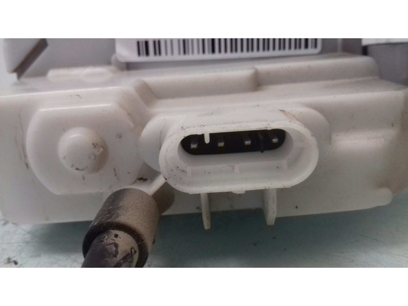 Recambio de cerradura puerta delantera derecha para renault espace iv (jk0) dynamique referencia OEM IAM 017973 4 PINES BLANCO