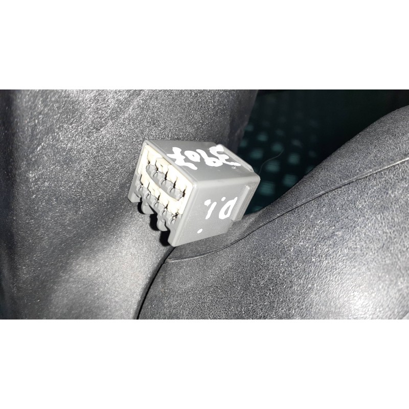 Recambio de retrovisor izquierdo para ford focus c-max (cap) connection referencia OEM IAM 3007741 025847 ELECTRICO