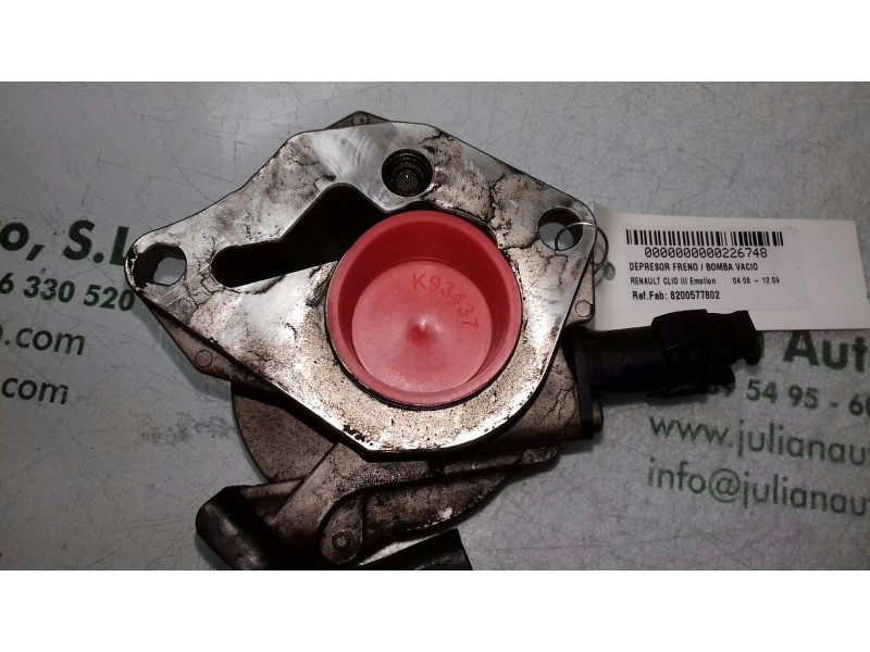 Recambio de depresor freno / bomba vacio para renault clio iii emotion referencia OEM IAM 8200577802 7006730300 PIERBURG
