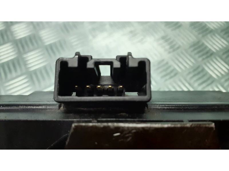 Recambio de cerradura maletero / porton para ford focus c-max (cap) connection referencia OEM IAM 3M51R442A66AM  01041111004