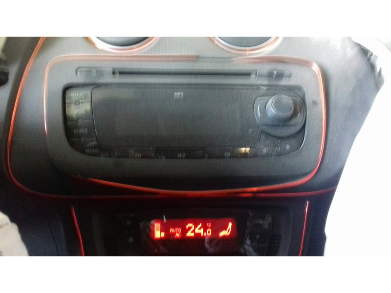 seat ibiza (6j5) del año 2009