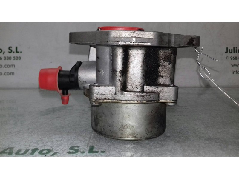 Recambio de depresor freno / bomba vacio para renault kangoo (f/kc0) alize referencia OEM IAM 8201005306B 7006730302 PIERBURG