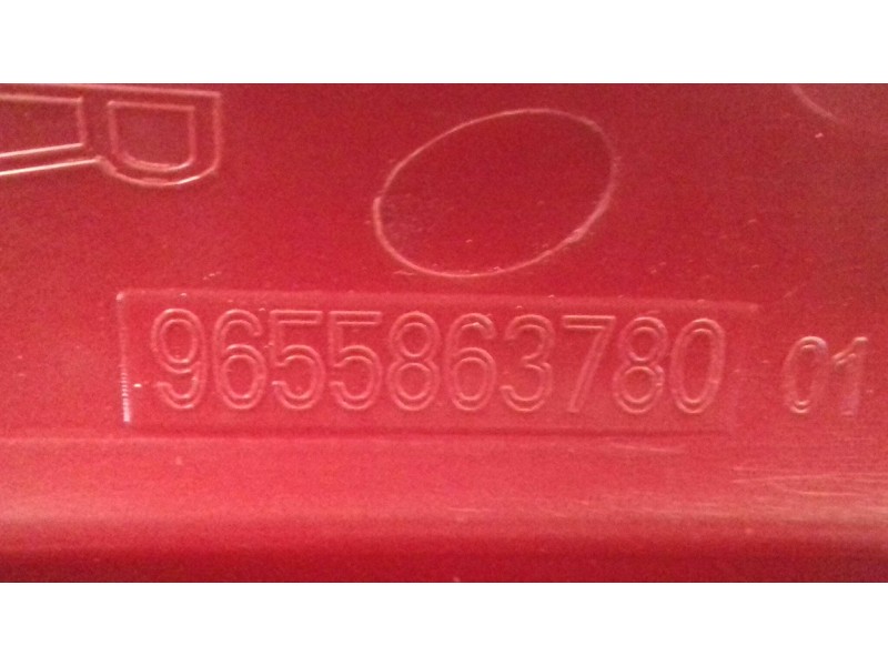 Recambio de piloto trasero derecho para citroen c4 berlina cool referencia OEM IAM 9655863780 79998D VISTEON