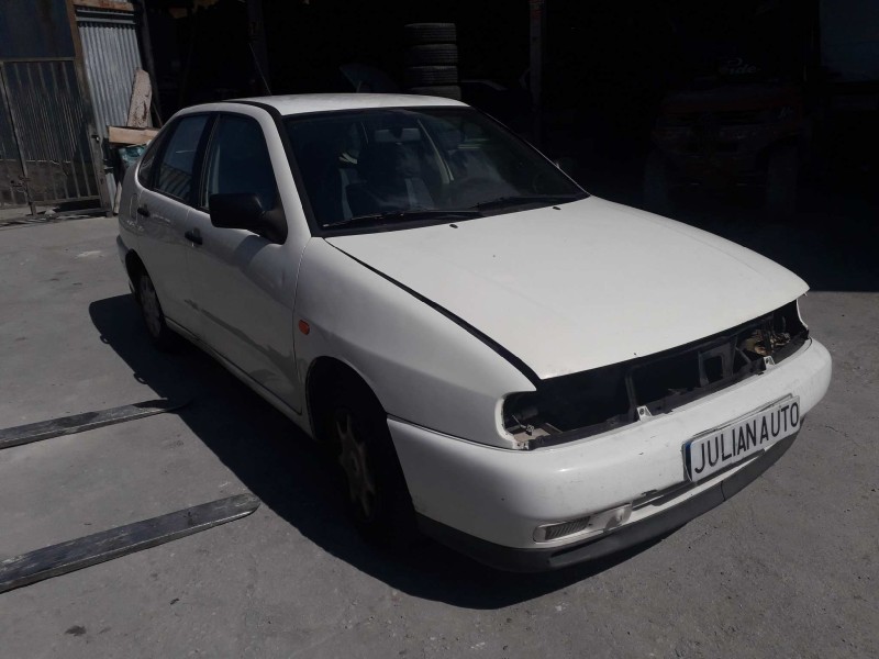 seat cordoba berlina (6k2) del año 1996