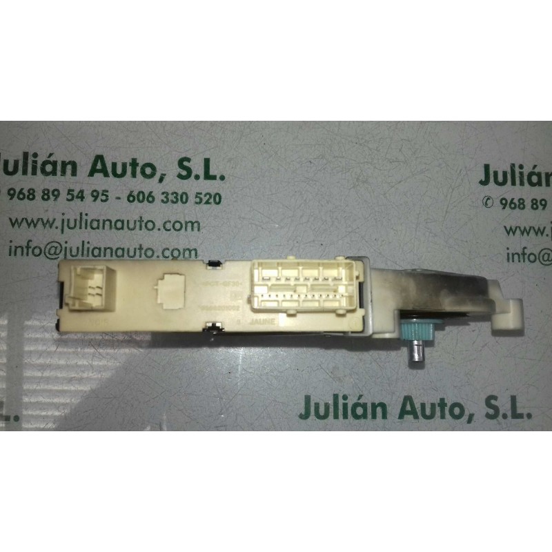 Recambio de motor elevalunas delantero izquierdo para citroen c4 berlina cool referencia OEM IAM 9647441480 980689100 BROSE