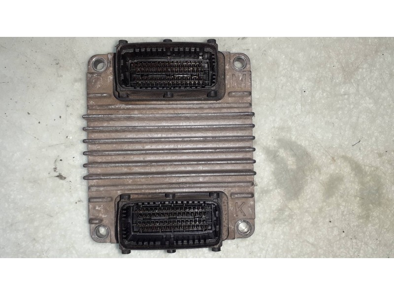 Recambio de centralita motor uce para opel astra g berlina club referencia OEM IAM 8973065750 12212819 DELPHI