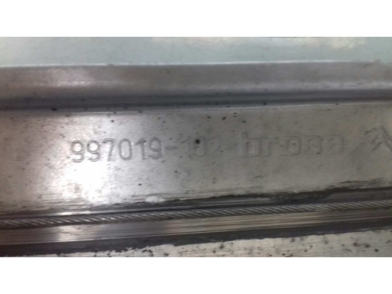 Recambio de elevalunas delantero derecho para citroen c4 berlina cool referencia OEM IAM 997019102 BROSE ELECTRICO