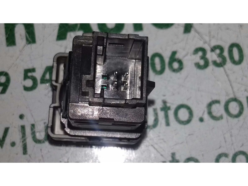 Recambio de interruptor para citroen c4 berlina collection referencia OEM IAM 96476626XT 2 + 2 PINES C / C