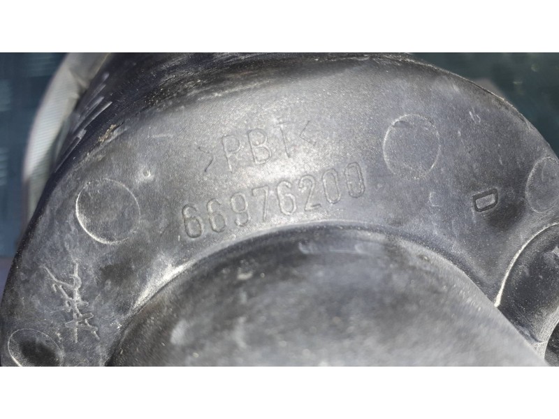 Recambio de faro antiniebla derecho para peugeot 206 berlina xs-line referencia OEM IAM 087359  66976200