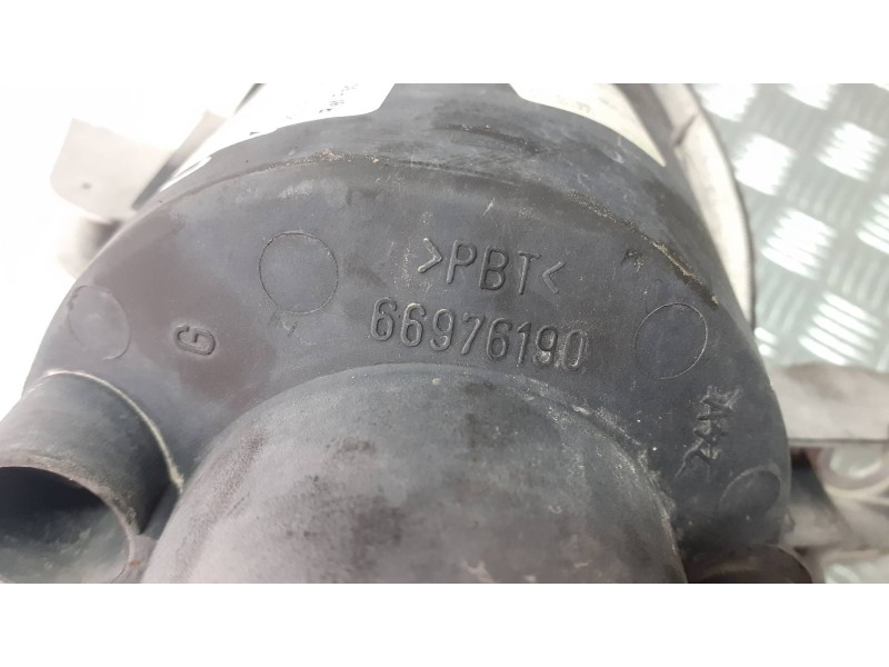 Recambio de faro antiniebla izquierdo para peugeot 206 berlina xs-line referencia OEM IAM 087358 67742319 66976190