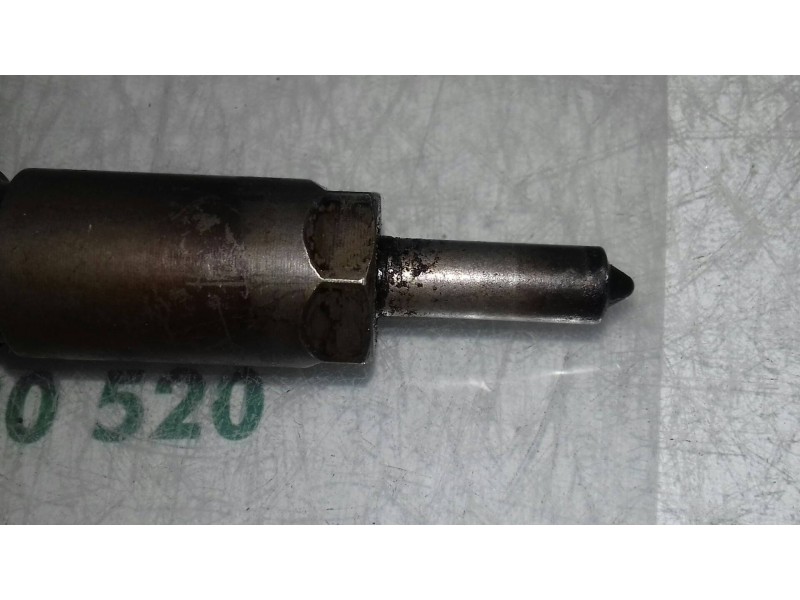 Recambio de inyector para citroen xsara picasso 2.0 hdi referencia OEM IAM 96875360080 0445110044 2 PINES